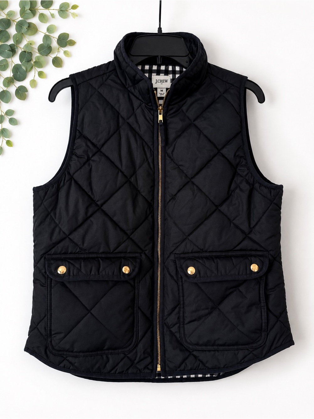 J. Crew Women’s Black Quilted Puffer Vest Plaid Lined Gold Hardware Size M
